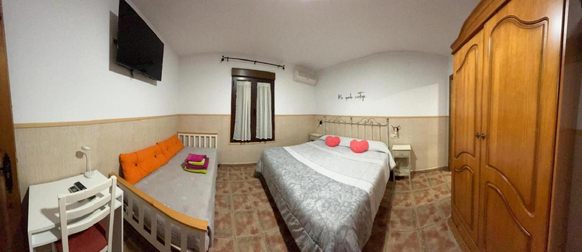 Casa Rural Al-Mofrag y Apartamentos El Mirador de Monfragüe Villarreal de San Carlos Exterior foto