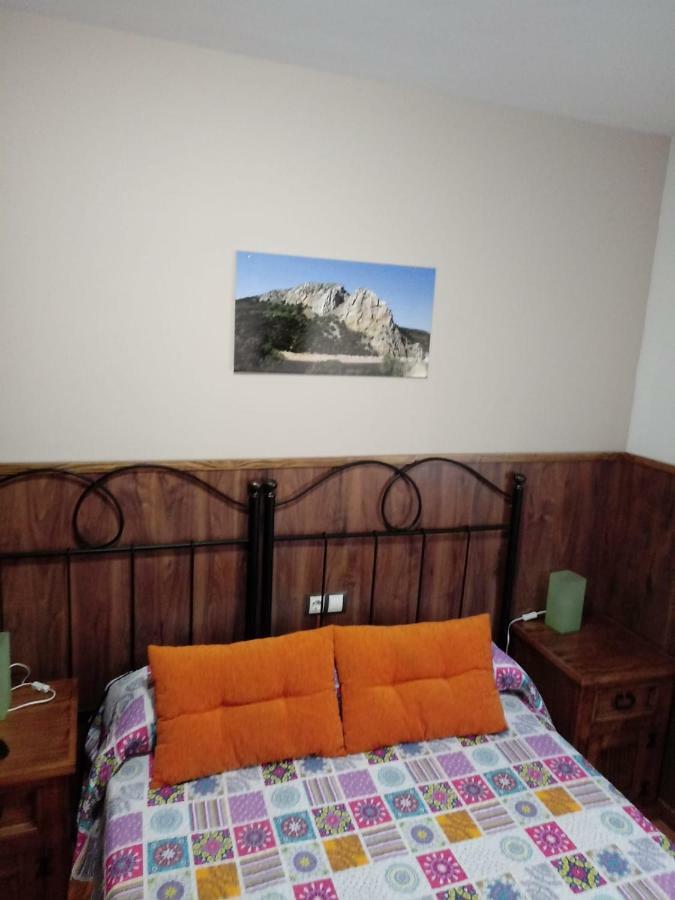 Casa Rural Al-Mofrag y Apartamentos El Mirador de Monfragüe Villarreal de San Carlos Exterior foto